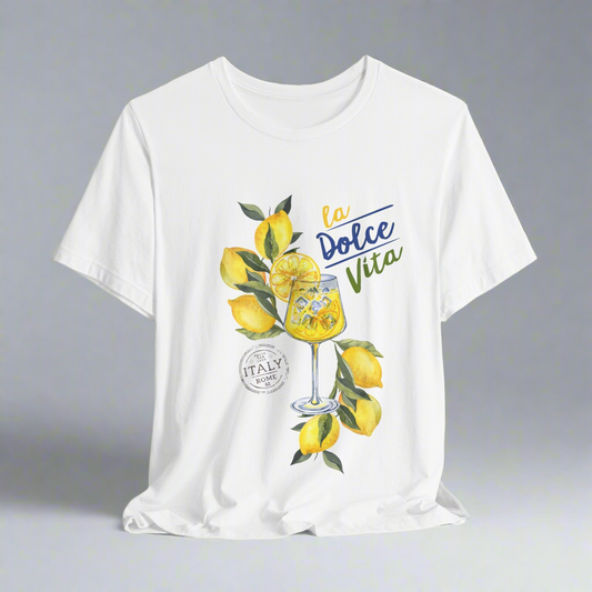T-shirt with La Dolce Vita lemons and limoncello spritz